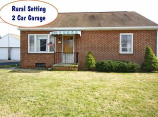 795 Irishtown Rd, New Oxford, PA 17350