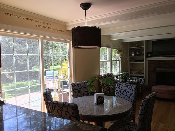 Sliding door leading to deck