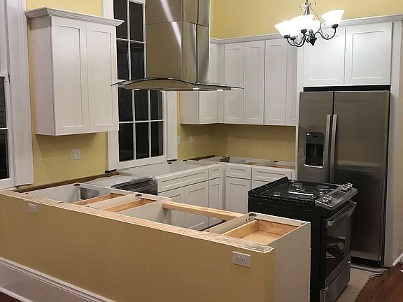 4th image of 5711 Tchoupitoulas St