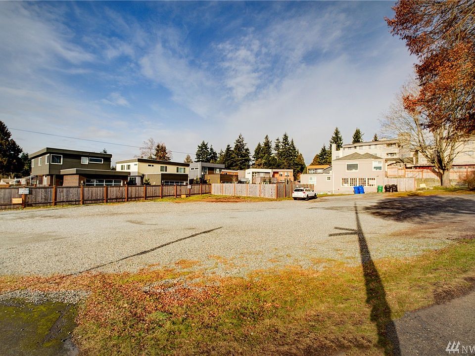 1st image of 11719 15th Ave NE