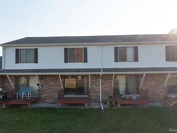 3rd image of 125 Cuttle Rd APT 44