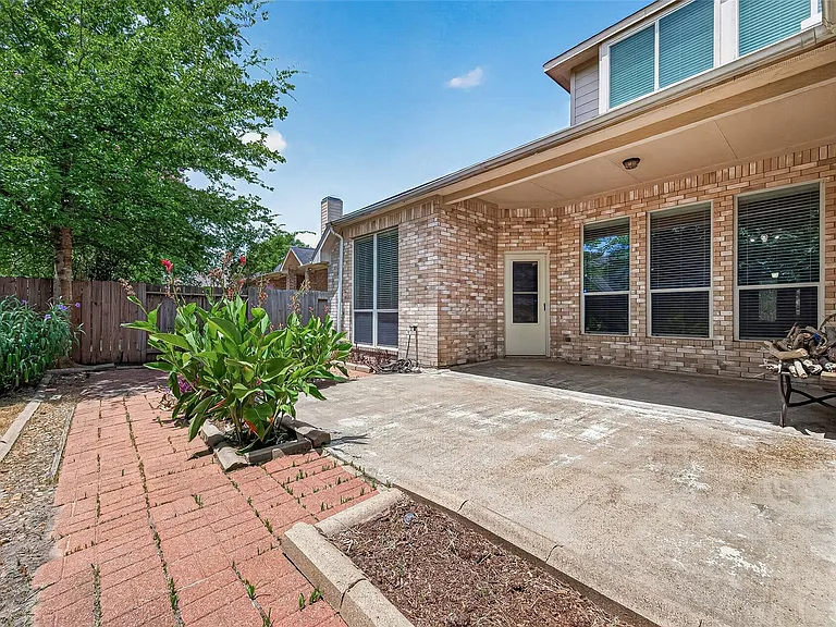 1514 Coyote Hills Ln — Photo 45