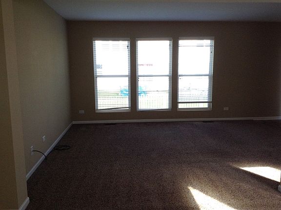 5th image of 1826 Woodside Dr
