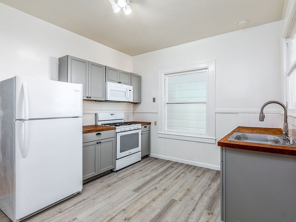 1st image of 1035-1039A Sanchez St #1039