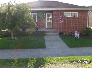 210 Johnston Rd, Princeton, WV 24740