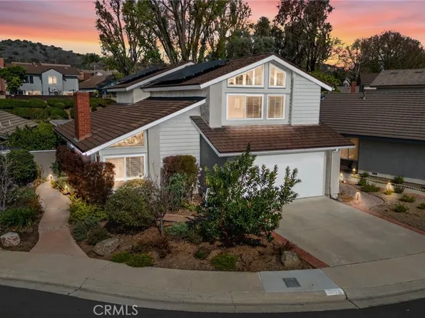 2075 Fallingleaf Cir, Brea, CA 92821
