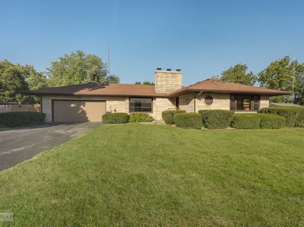 621 N Latham St, Sandwich, IL 60548
