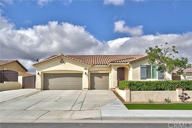 1st image of 34563 Persian Lilac St