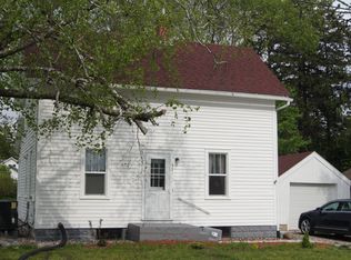 531 4th St NW, Waukon, IA 52172