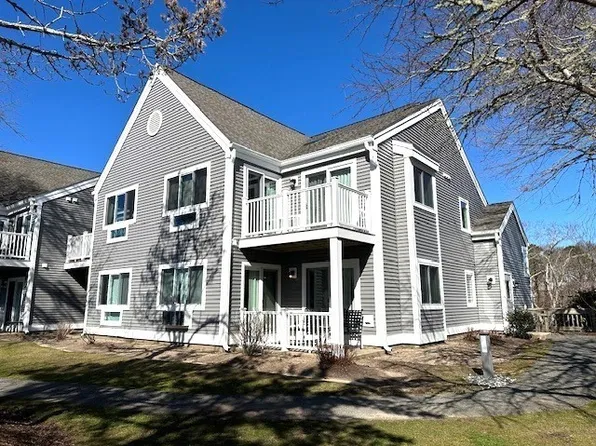 100 Fletcher Ln #H, Brewster, MA 02631