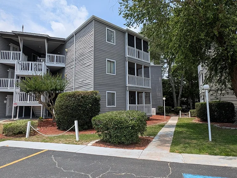 10168 Beach Dr SW #4102 — Photo 1