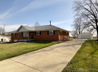 2761 Arthur Rd, Springfield, OH 45502