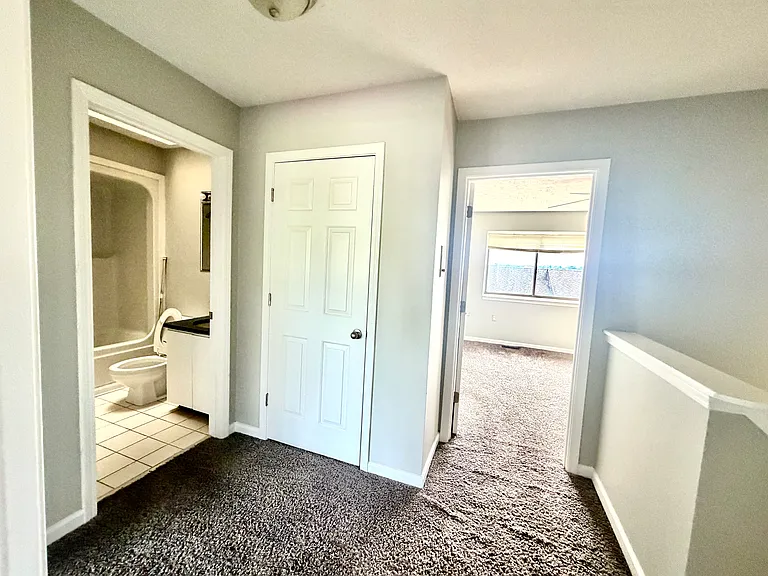3660 Walden Dr — Photo 17