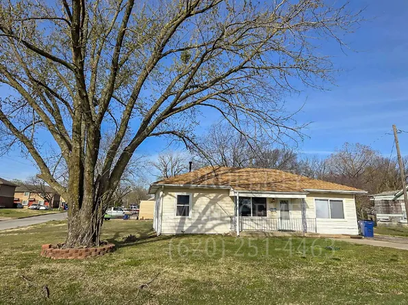 812 Siggins St, Coffeyville, KS 67337