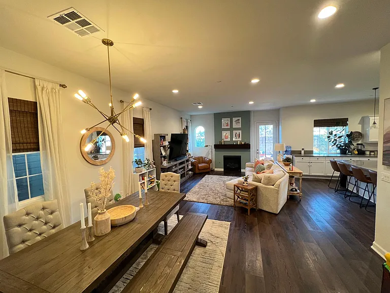 1561 Thorpe Trl — Photo 5