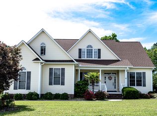 108 Teufen Rd, New Bern, NC 28562