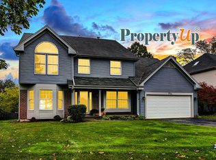 754 Bayberry Dr, Cary, IL 60013