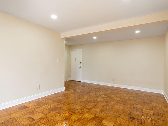 5th image of 20 Wendell St APT 12A