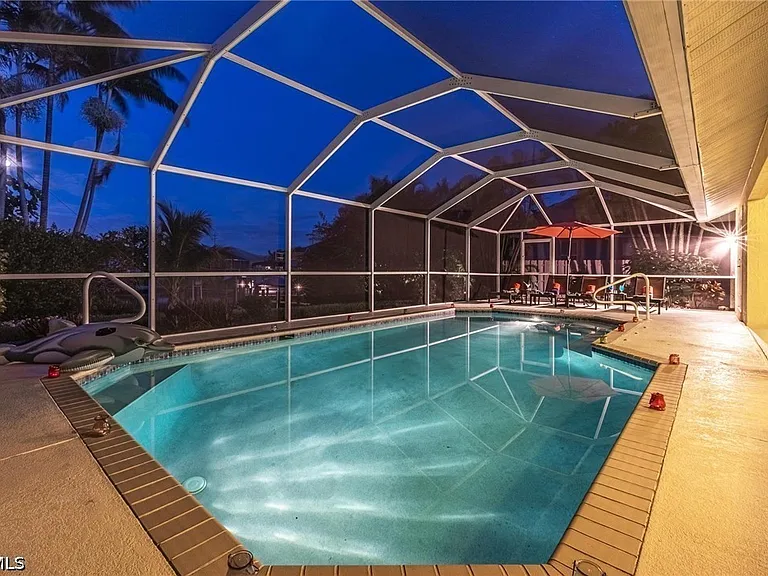 4123 SW 26th Pl — Photo 33
