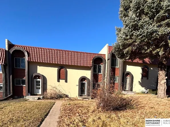 5114 N 105th St, Omaha, NE 68134