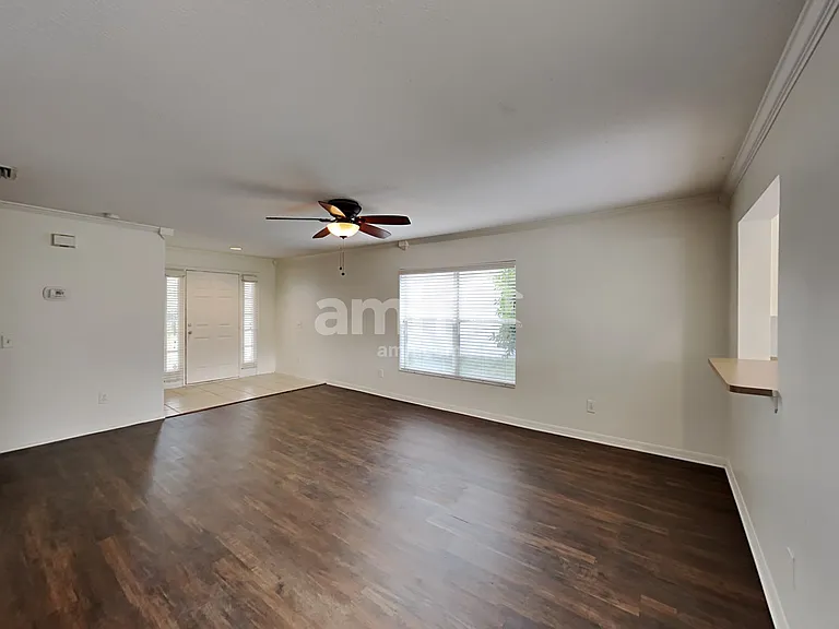 9643 Patrician Dr — Photo 7