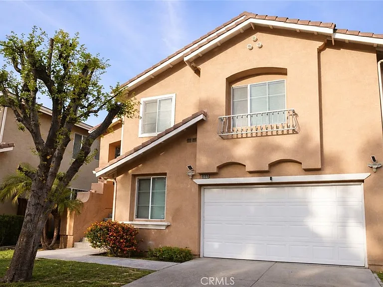 4689 Brookmore Ct — Photo 1