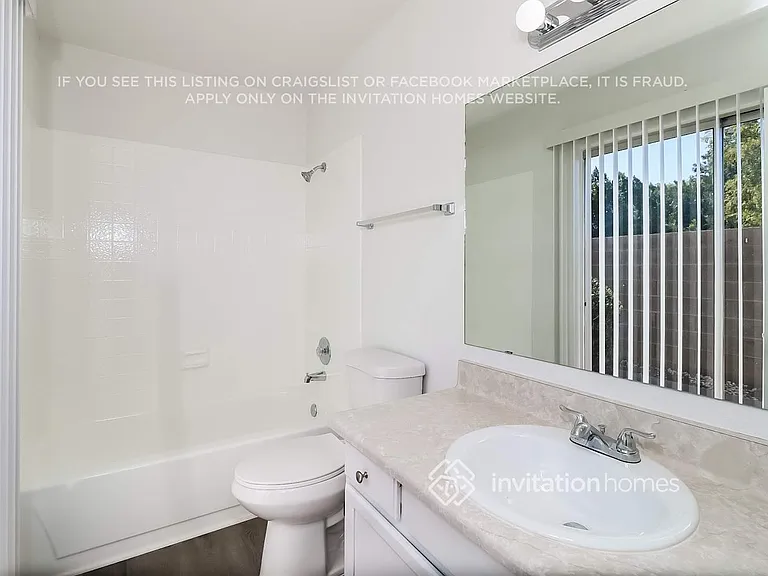 5331 W Voltaire Dr — Photo 12