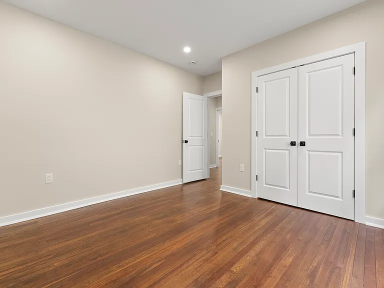 218 Ampere Pkwy #1 — Photo 11