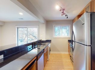 1384 Bryant St NE APT 202, Washington, DC 20018