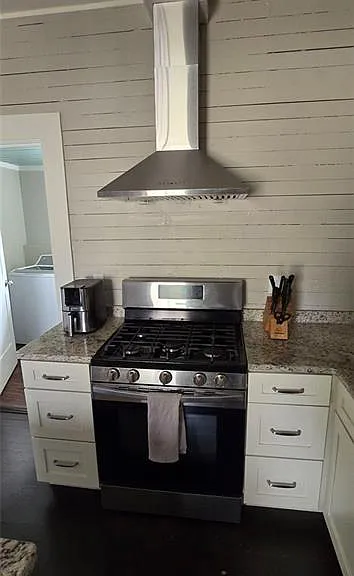 812 Bessie Ln — Photo 18