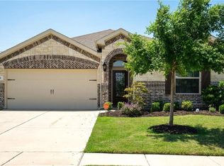 190 Cameron Dr, Fate, TX 75189