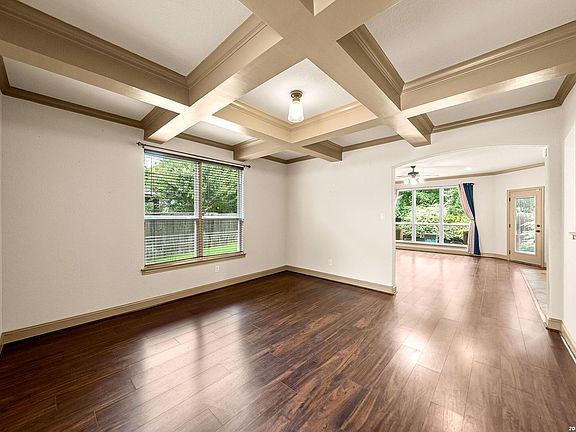 5th image of 117 Churchill Rd