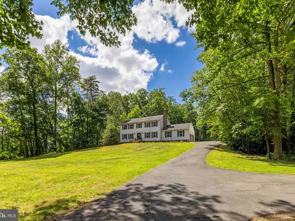 5032 Canter Ln, Warrenton, VA 20187