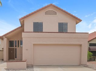 957 E Manor Dr, Chandler, AZ 85225