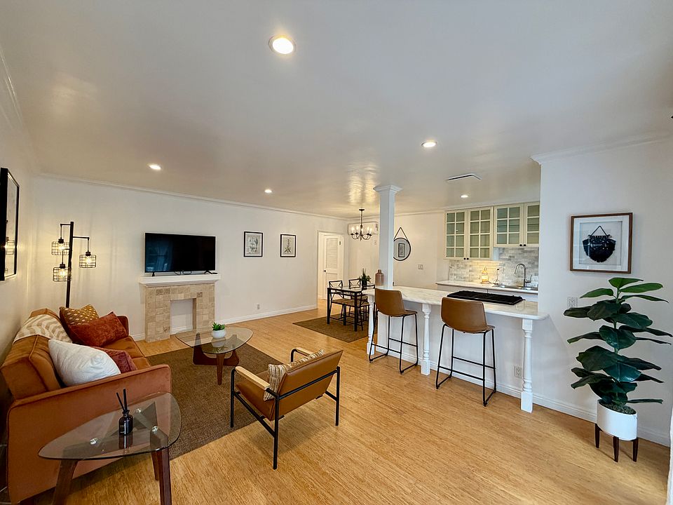 1st image of 1027 20th St #1027C