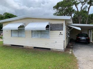 827 Rudolf Rd, Lake Worth, FL 33461