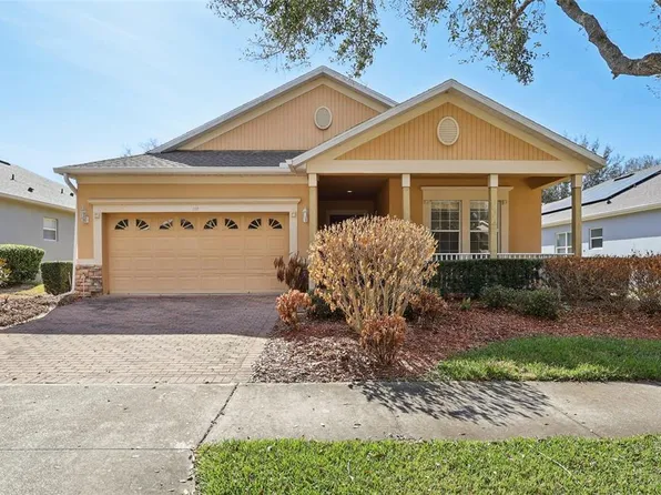 108 Crescent Moon Dr, Groveland, FL 34736