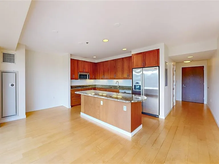 100 Exchange St #1405 — Photo 13