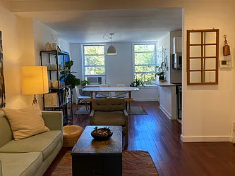 Rented by RELO REDAC INC.