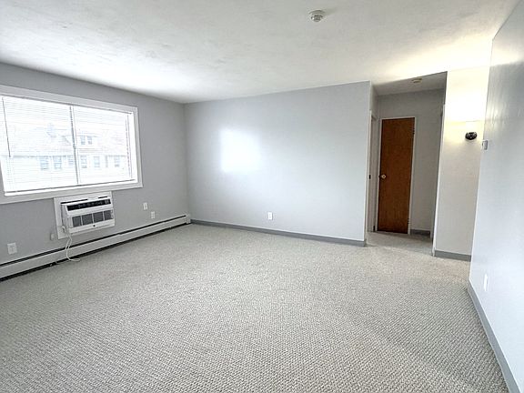 4th image of 211 W Squantum St APT 8