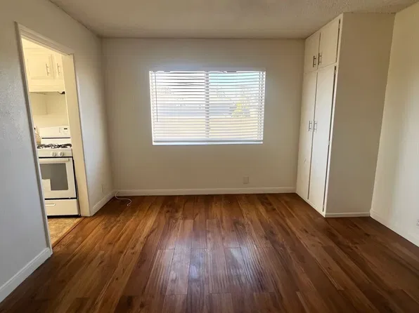 6125 S Victoria Ave APT 11, Los Angeles, CA 90043