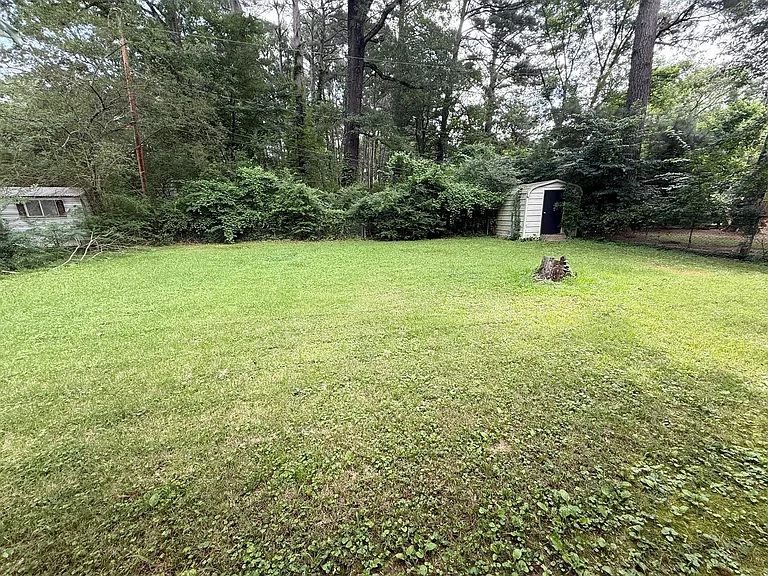 9115 Oak Grove Ln — Photo 23
