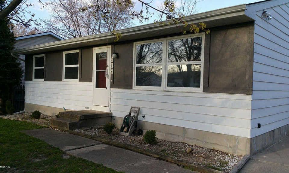 1st image of 634 Clayton Ave NW