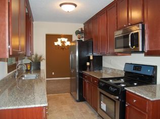 11524 Zane Cir N, Champlin, MN 55316