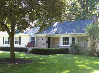 370 Overbrook Dr, Canfield, OH 44406