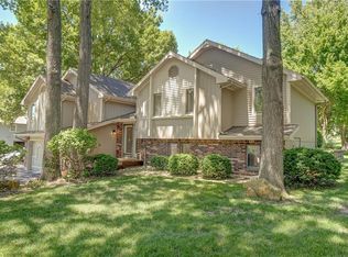 2222 NE 73rd St, Gladstone, MO 64118