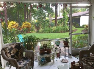 1039 Pine Isle Ln, Naples, FL 34112