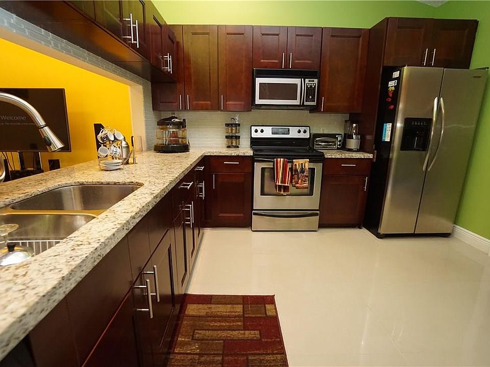 1st image of 5201 SW 31 Avenue #122