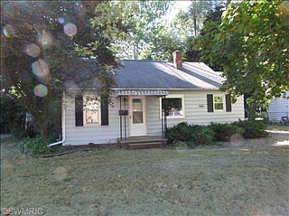 1st image of 121 20th St N