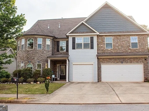 156 Stocks Cir, West Point, GA 31833